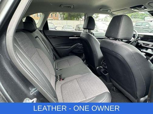 Gray 2024 Kia Seltos X-Line