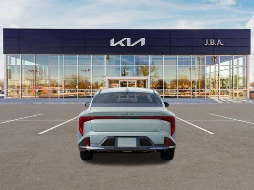 2026 Kia K4 GT-LINE