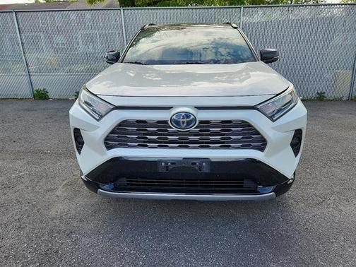 2020 Toyota RAV4 Hybrid XSE