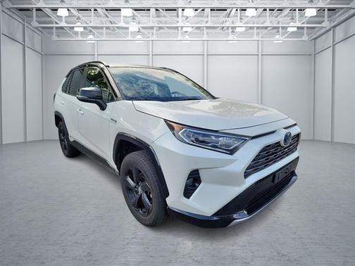 2020 Toyota RAV4 Hybrid XSE