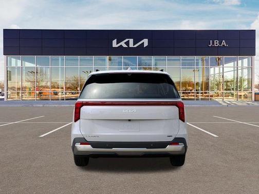 White Pearl 2027 Kia Carnival SX