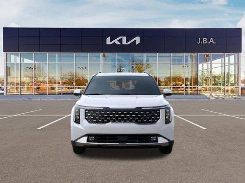 Snow White Pearl 2027 Kia Carnival SX