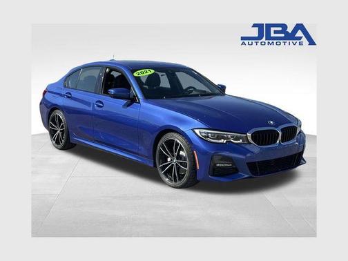 2021 BMW 330 i xDrive