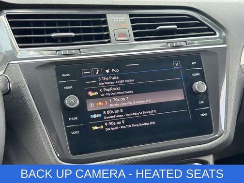 Platinum Gray Metallic 2021 Volkswagen Tiguan 2.0T SE