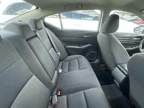 2022 Nissan Altima 2.5 S