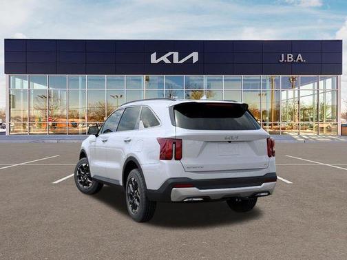 White Pearl 2026 Kia Sorento S