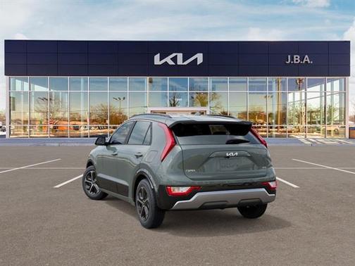 2025 Kia Niro SX