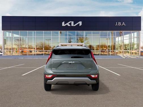 2025 Kia Niro SX