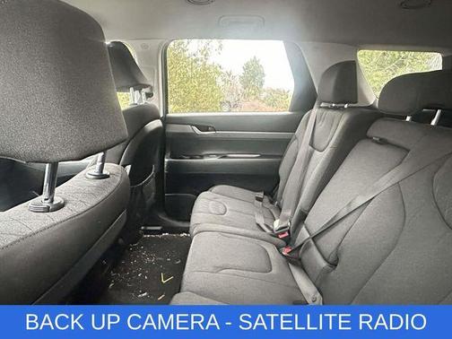 2022 Hyundai PALISADE SE