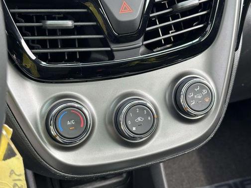 2022 Chevrolet Spark 1LT