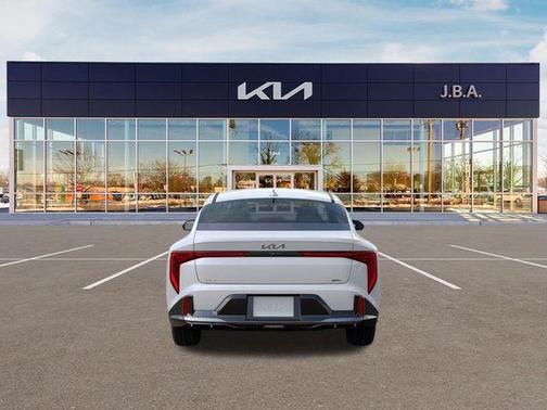 White Pearl 2026 Kia K4 GT-LINE