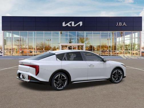 White Pearl 2026 Kia K4 GT-LINE