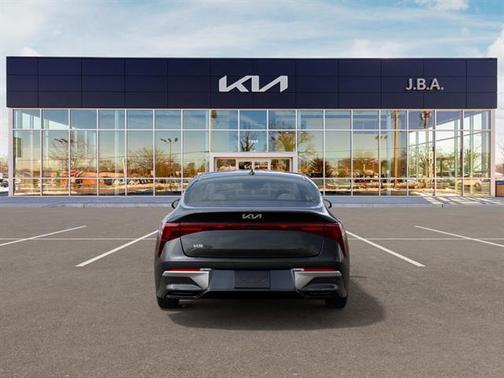 2025 Kia K5 LXS