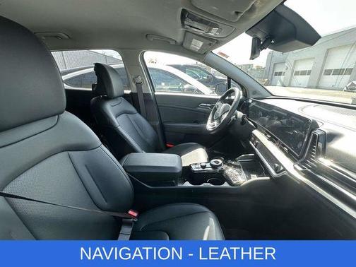 2025 Kia Sportage Hybrid EX