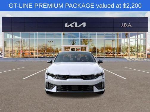 Snow White Pearl 2026 Kia K5 GT-Line