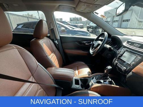 2017 Nissan Rogue SL