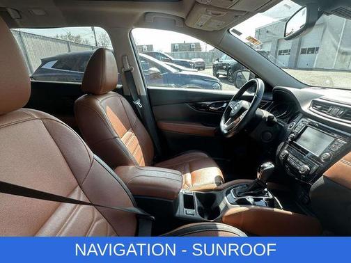 2017 Nissan Rogue SL