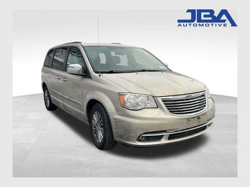 2014 Chrysler Town & Country Touring-L