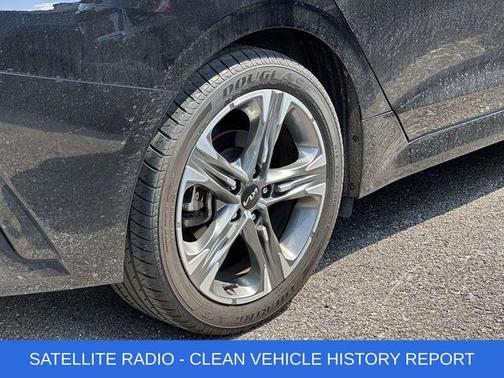 Ebony Black 2023 Kia K5 EX