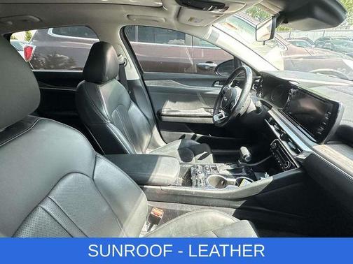 Ebony Black 2023 Kia K5 EX