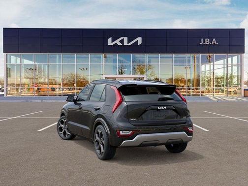2025 Kia Niro SX Touring