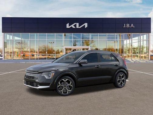 2025 Kia Niro SX Touring