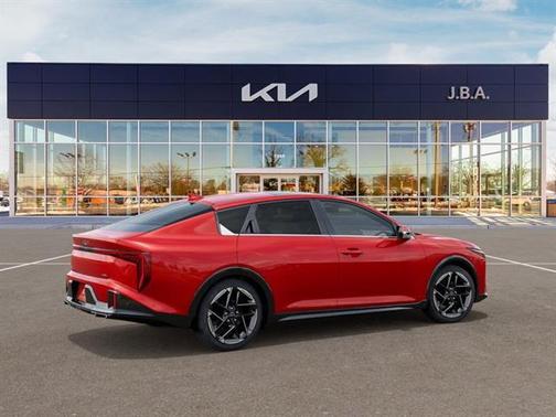 2025 Kia K4 GT-Line