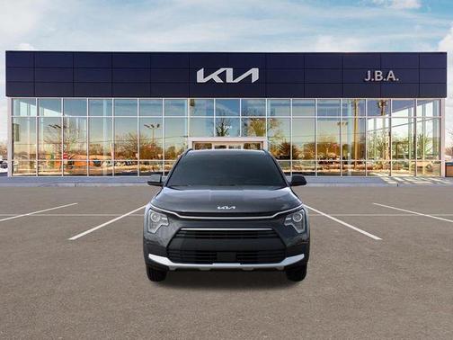INTERSTELLAR GR 2026 Kia Niro EX