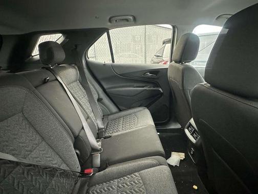 Blue 2022 Chevrolet Equinox 1LT