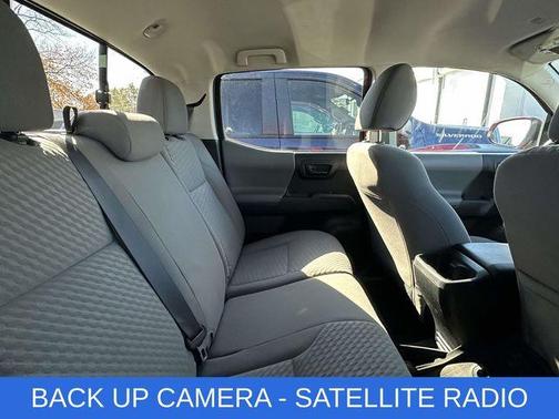 2022 Toyota Tacoma SR