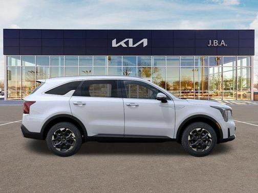 White Pearl 2026 Kia Sorento S