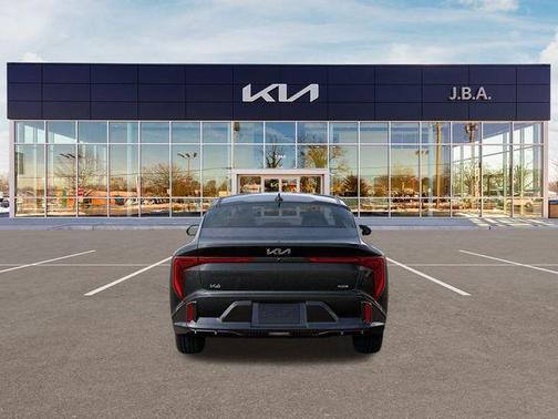 2025 Kia K4 GT-Line Turbo