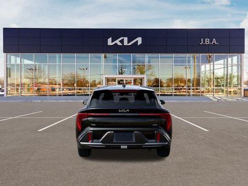 2026 Kia K4 GT-LINE