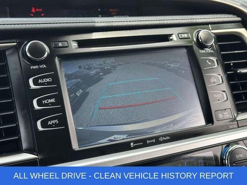 Celestial Silver 2017 Toyota Highlander XLE