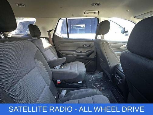 2018 Chevrolet Traverse LT Cloth