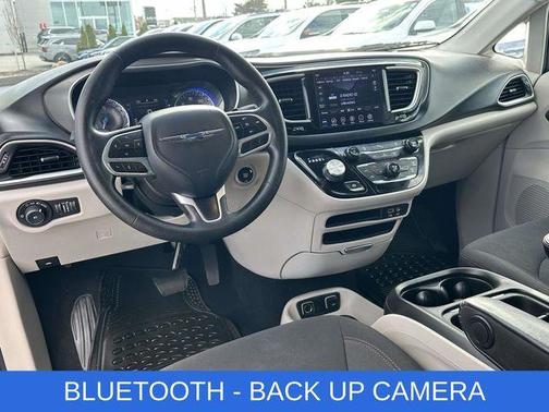 2020 Chrysler Pacifica Touring