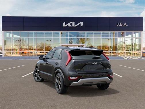 2025 Kia Niro SX Touring