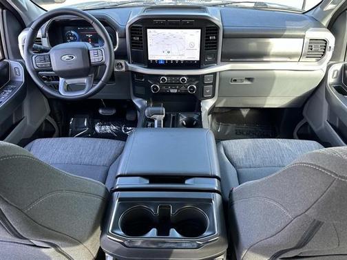 2023 Ford F-150 Lightning XLT
