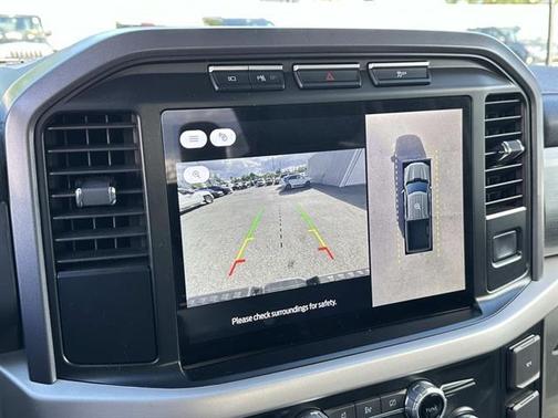 2023 Ford F-150 Lightning XLT
