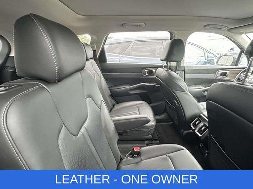 Gray 2023 Kia Sorento EX