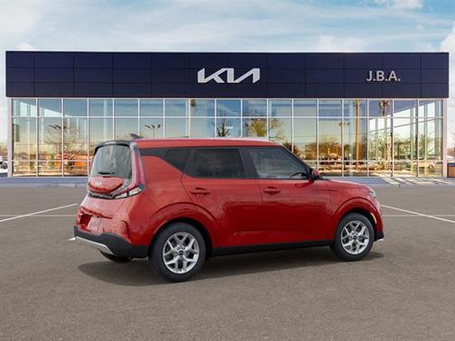 2025 Kia Soul LX