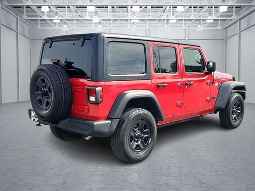 2022 Jeep Wrangler Unlimited Willys