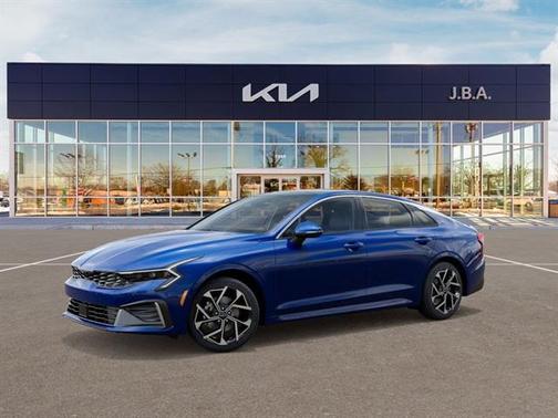 2025 Kia K5 EX