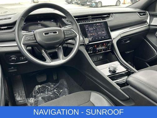 2022 Jeep Grand Cherokee Altitude