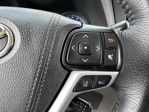 2018 Toyota Sienna XLE