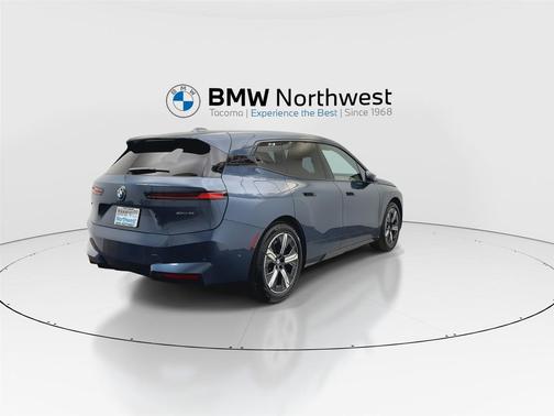 2026 BMW iX xDrive45