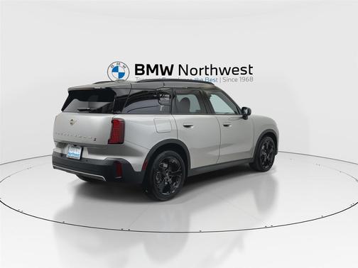 Melting Silver III Metallic 2025 MINI Countryman Cooper S ALL4