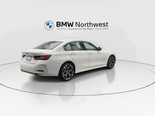 2026 BMW 330 xDrive NA