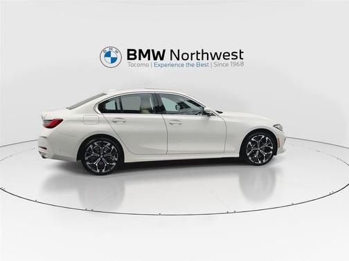 2026 BMW 330 xDrive NA