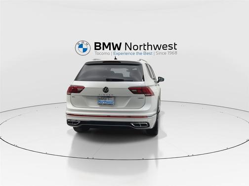 2022 Volkswagen Tiguan 2.0T SEL R-Line 4MOTION